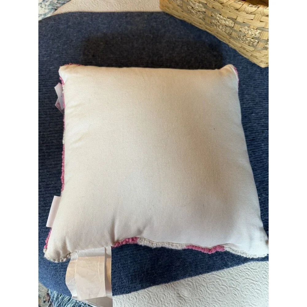 14 X 14 heart decorative Square Throw pillow new With Tag Pink And White - Picture 6 of 7